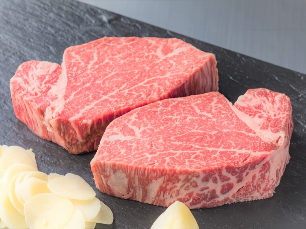 Halal Kobe beef tenderloin steak course
